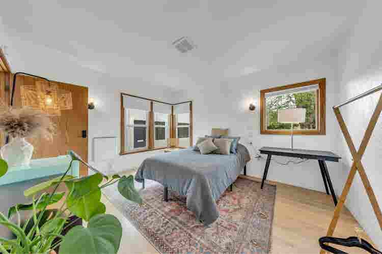 Private Furnished Rm + Private Bath