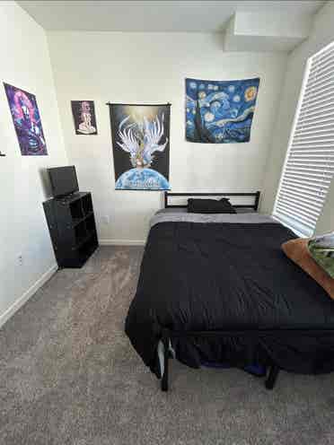1 bed available in a  bath
