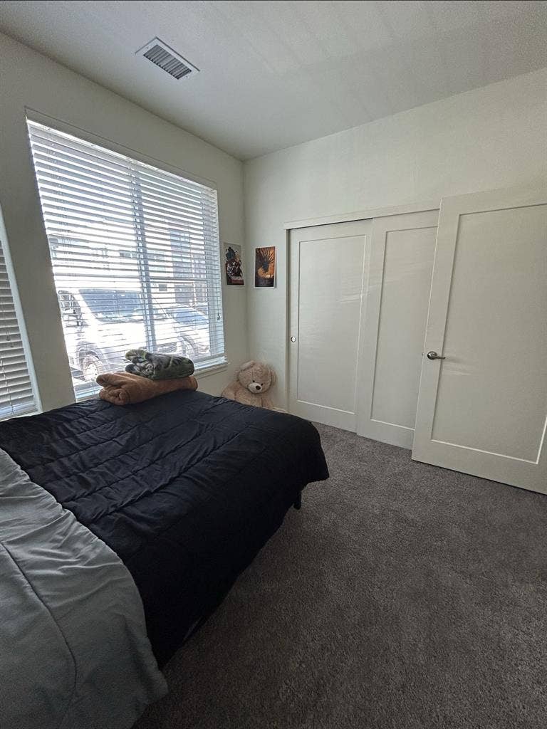 1 bed available in a bath