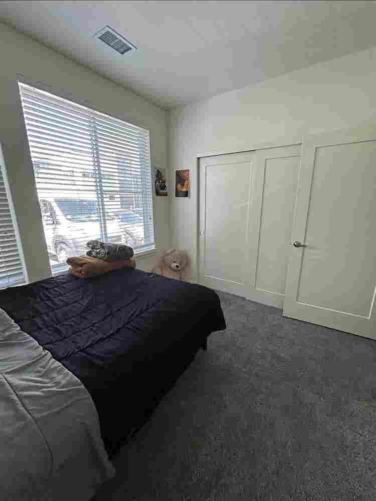 1 bed available in a  bath