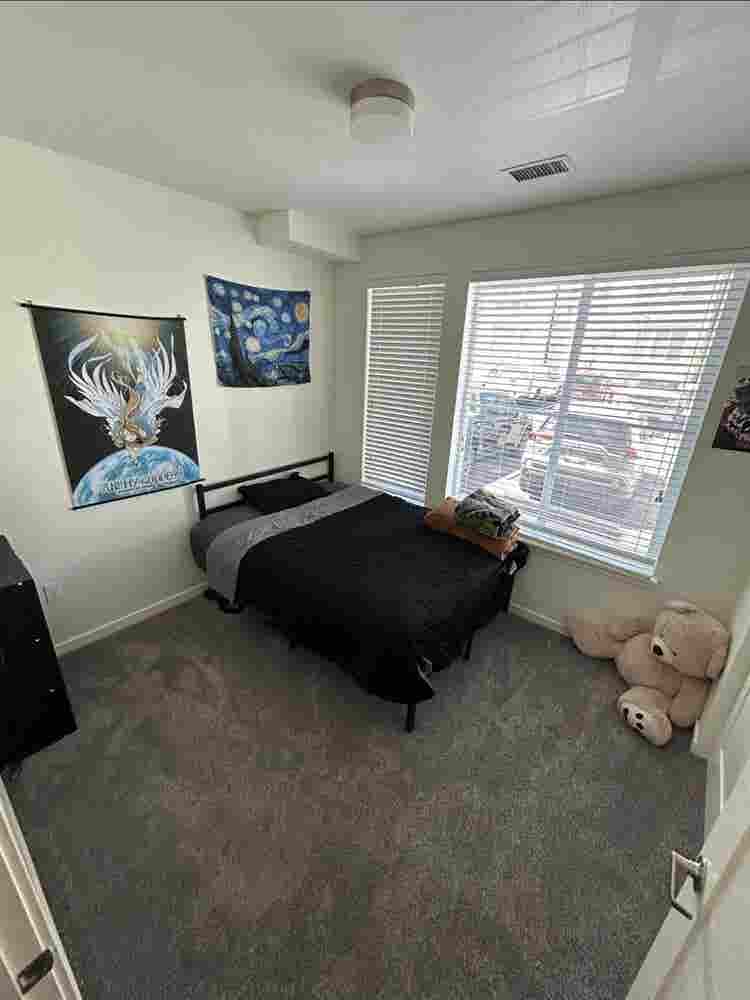 1 bed available in a  bath