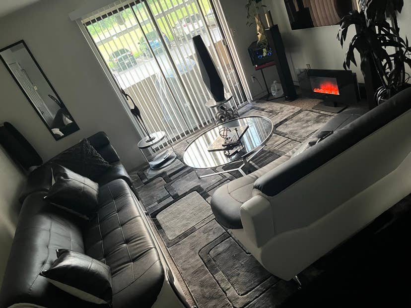 Room for rent $ Sterling Heights