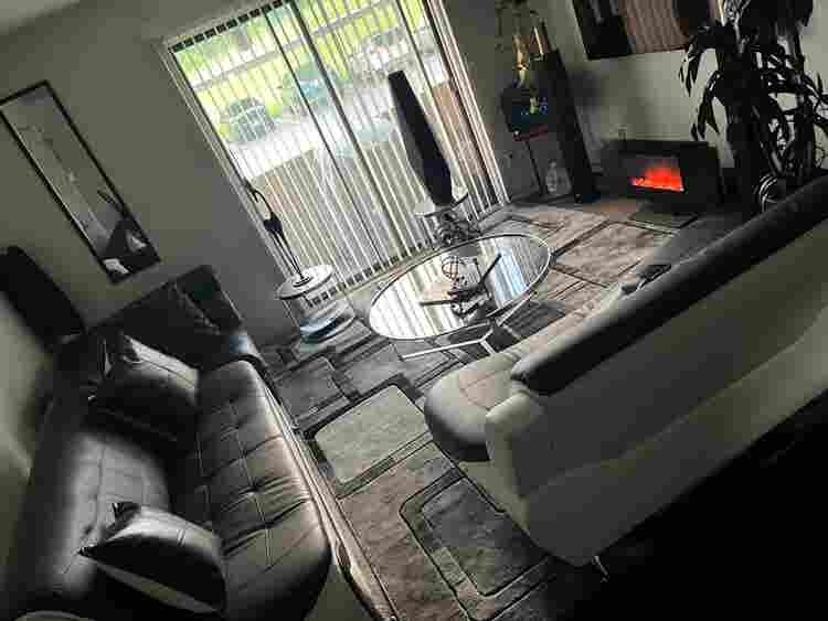 Room for rent $ Sterling Heights mi