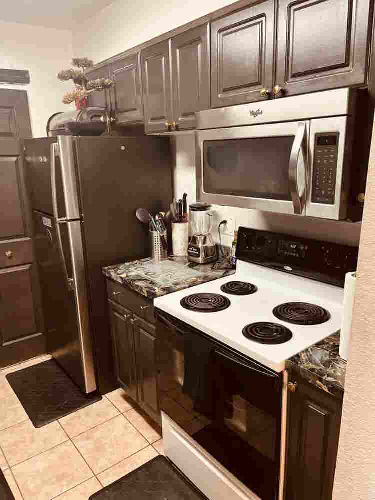 Room for rent $ Sterling Heights mi