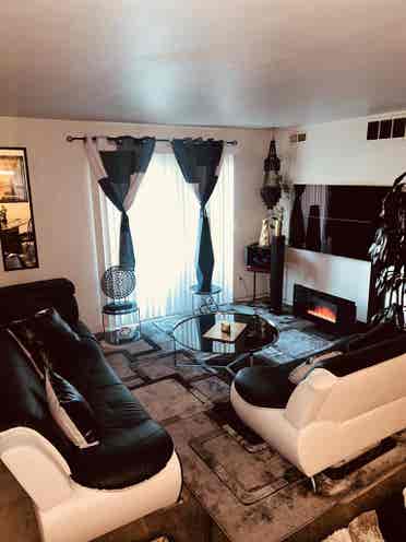 Room for rent $ Sterling Heights mi