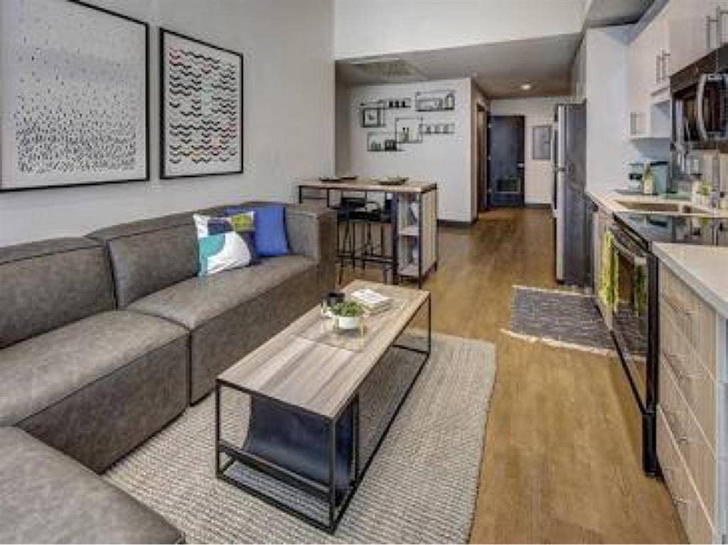 Seeking a Female to take over Lease