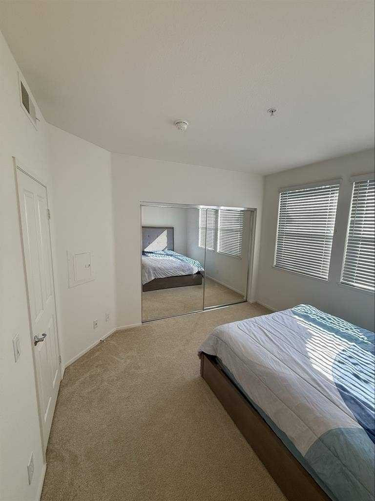 Room available Irvine