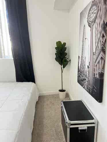 RENTO ROOM AMOBLADA EDGWATER