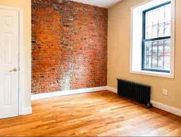 NEWYORK, 1 BHK APARTMENT!