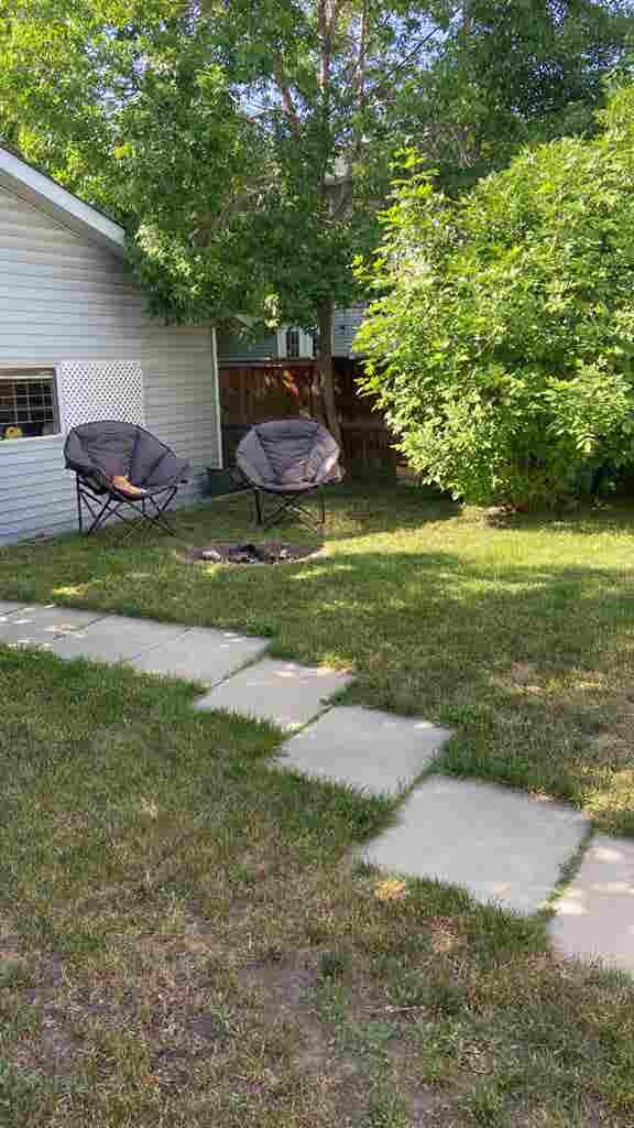 1bedroom, bath and cozy Area 4 Rent