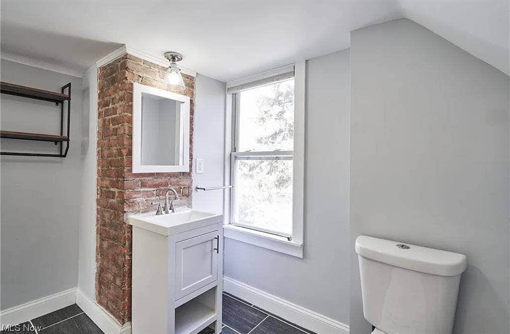 Private Bed/and Bath Master Suite