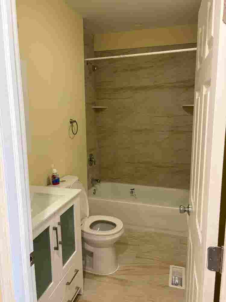 Basement Private Suite with Bath