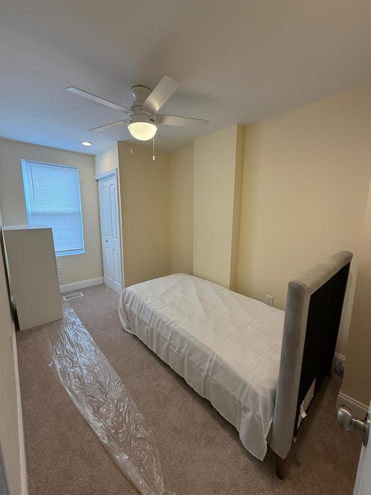 Basement Private Suite with Bath
