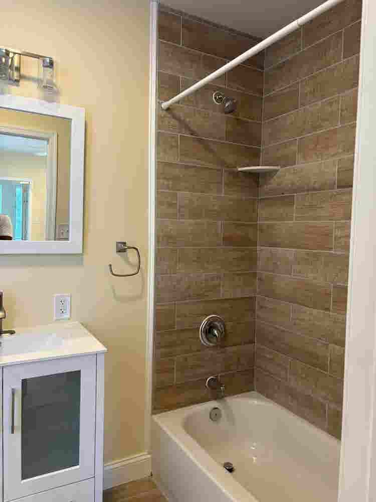 Basement Private Suite with Bath