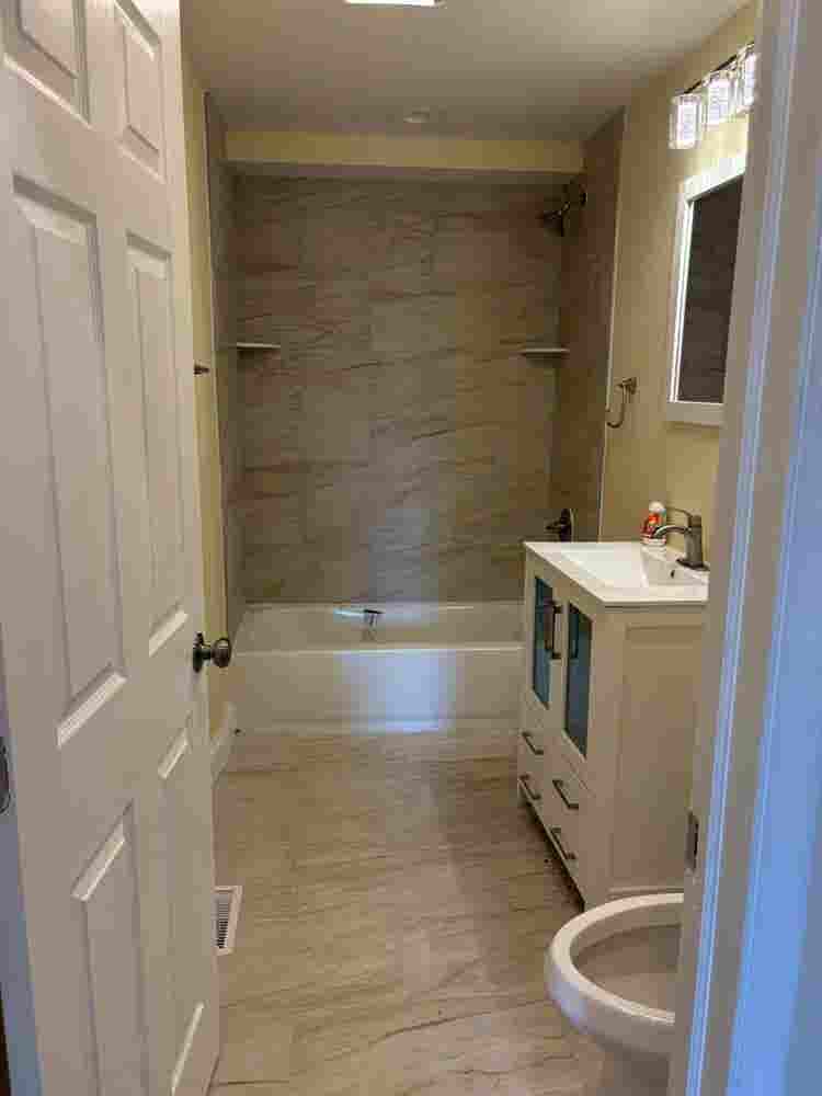 Private Room with Ensuite Bath