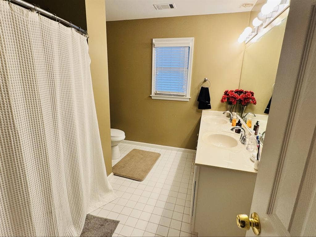 Peaceful and Safe Bedroom