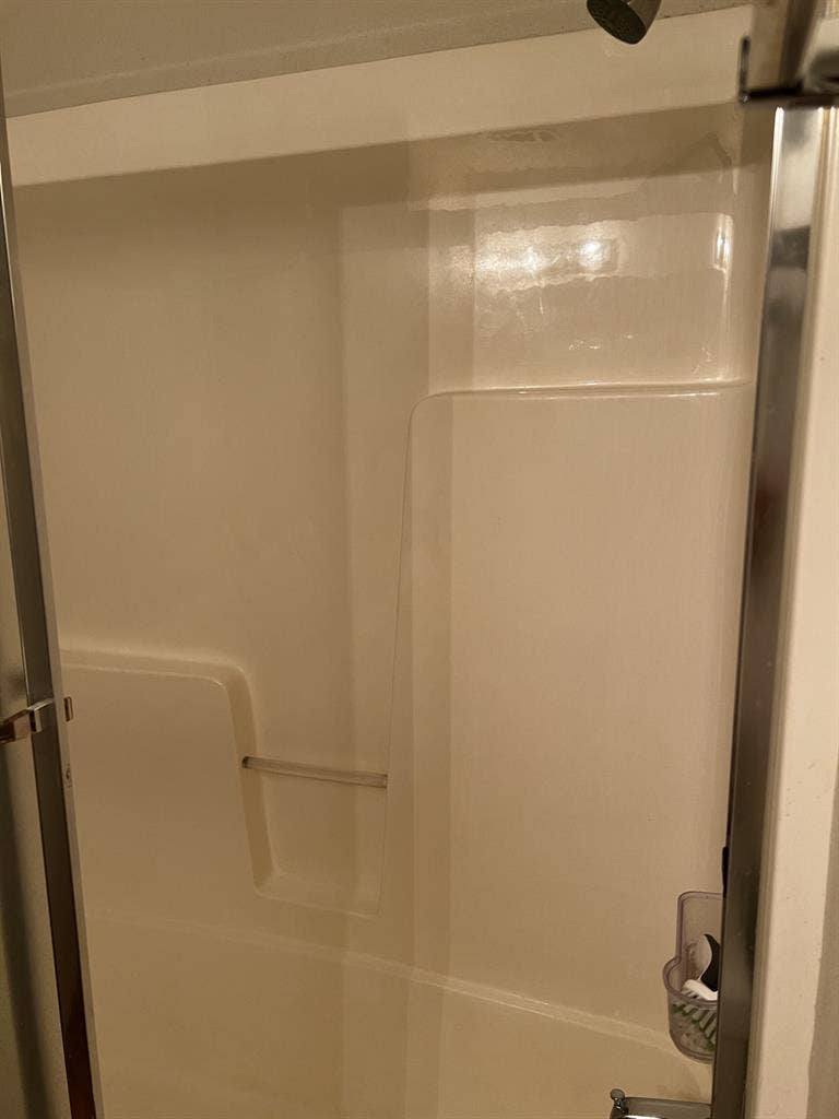 Boho Home - Female Roomie Needed