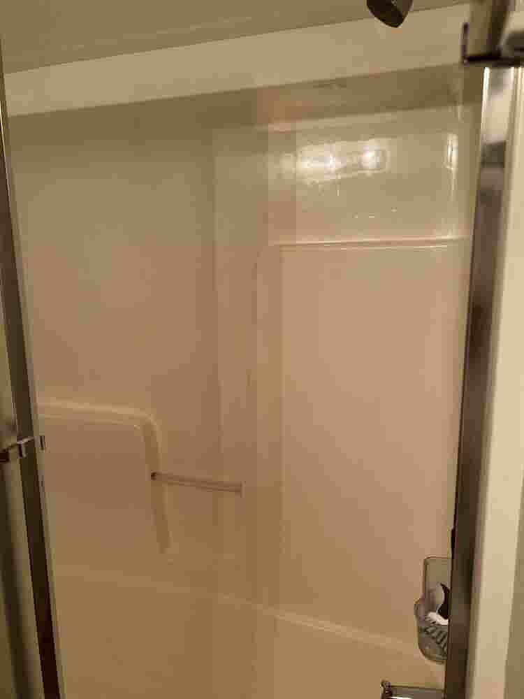 Boho Home - Female Roomie Needed