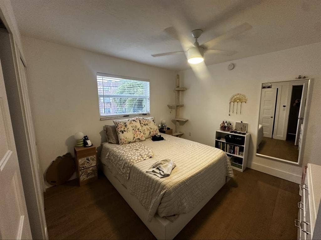 Beautiful Las Olas Apartment
