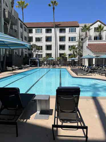 ROOM FOR RENT LA JOLLA (Veranda)