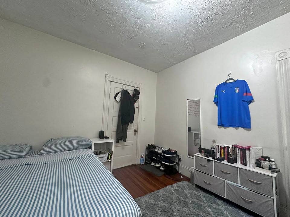 Private room for rent