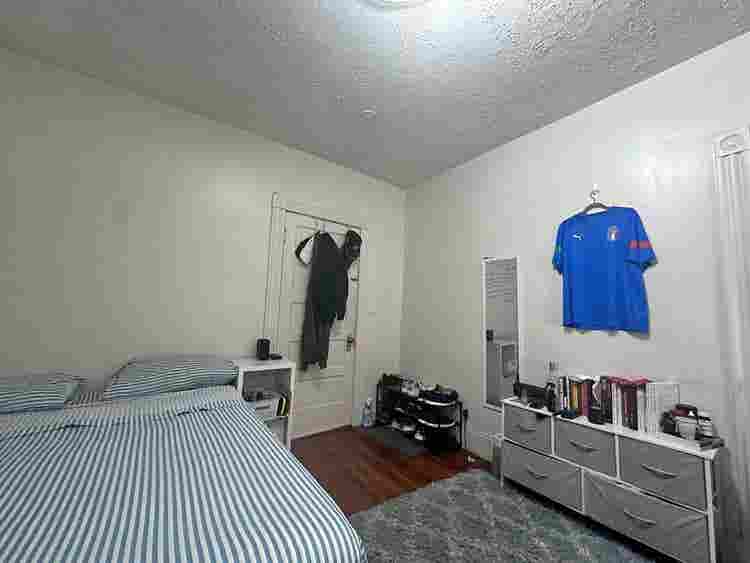 Private room for rent