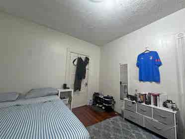 Private room for rent