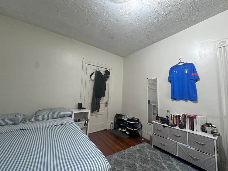 Private room for rent