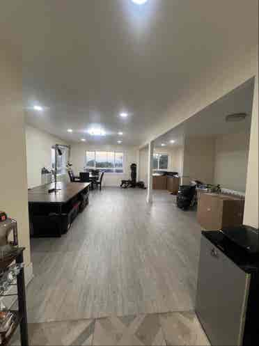 Room in Echo Park- Bills Included