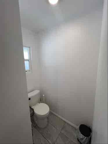 Room in Echo Park- Bills Included