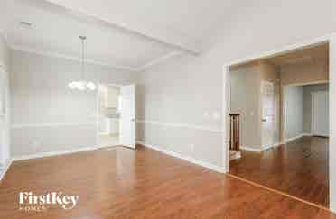 Roommate needed $/mo