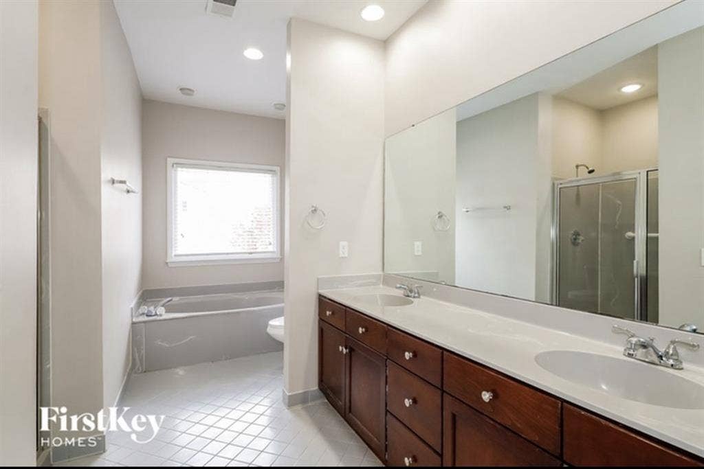 Roommate needed $/mo