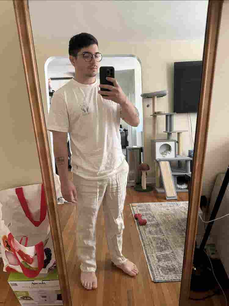 Looking for a roommate