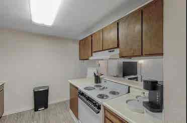 Bath APT. sublease near BSU