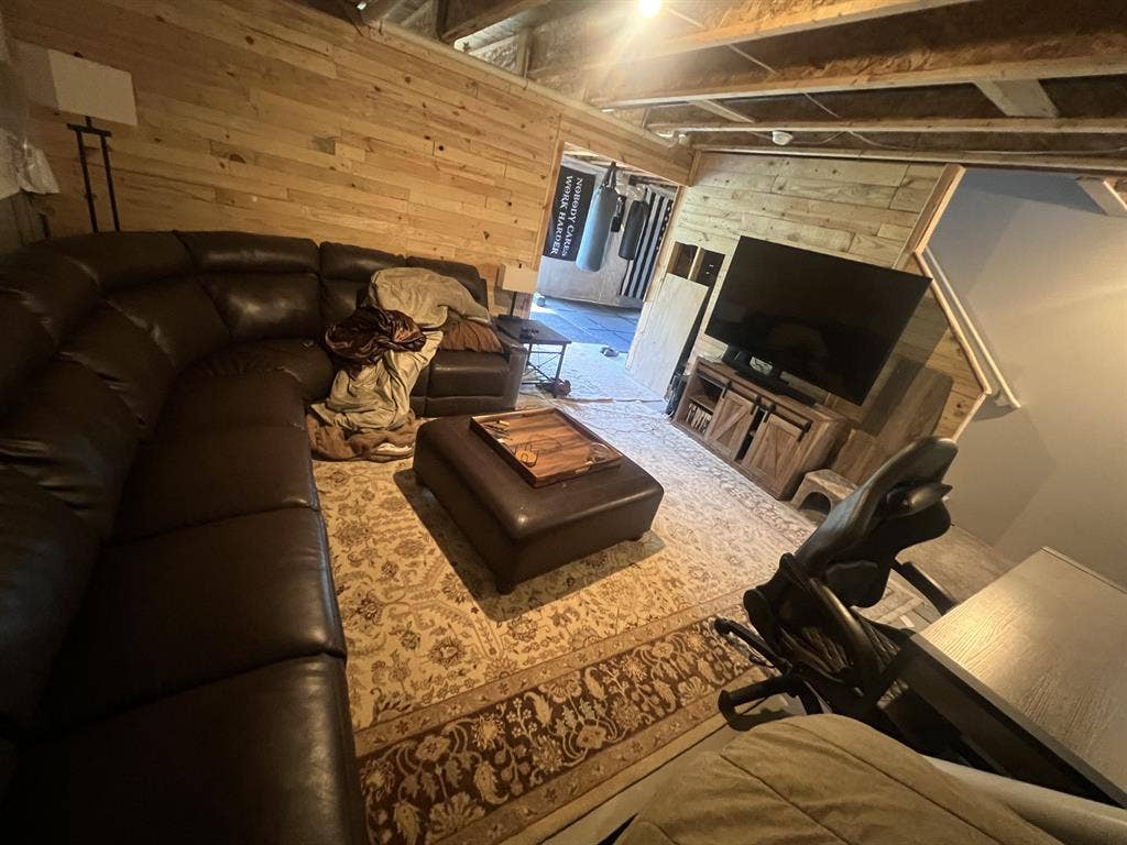 Looking for a couple roommates!