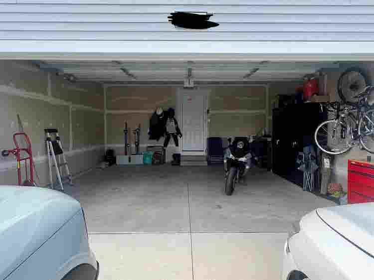 Looking for a couple roommates!