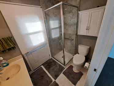 Master Bedroom attach bath for rent