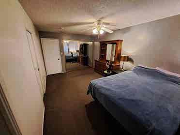 Master Bedroom attach bath for rent