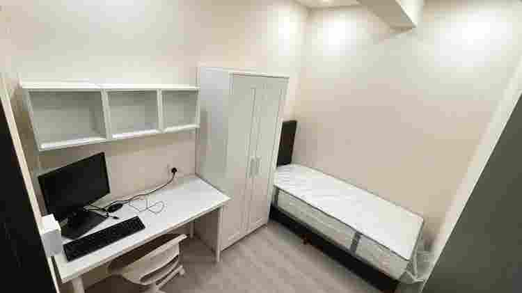 Newly Renovated Single