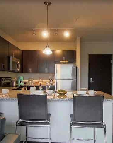 APARTMENT DOWNTOWN GREAT PRICE