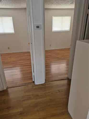 2 bedroom apartment, move in ready.