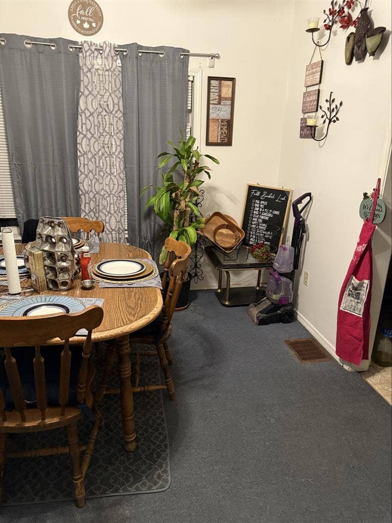Looking for a U Of R and RIT studen