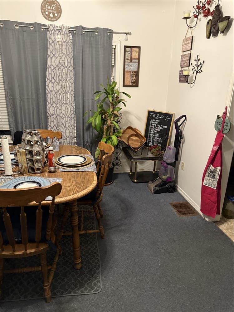 Looking for a U Of R and RIT studen