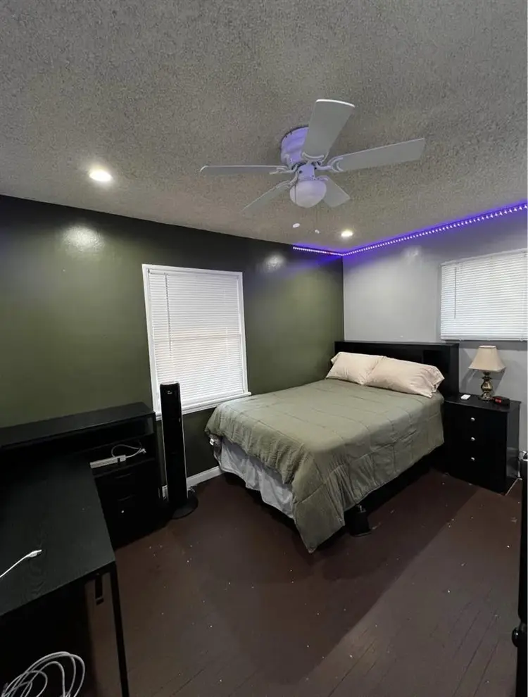 Room for rent in South LA