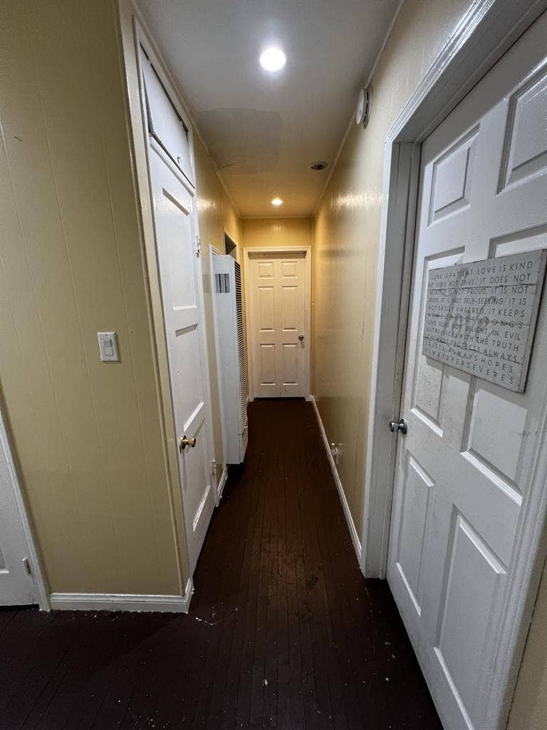 Room for rent in South LA