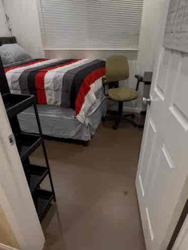 Room for rent in South LA