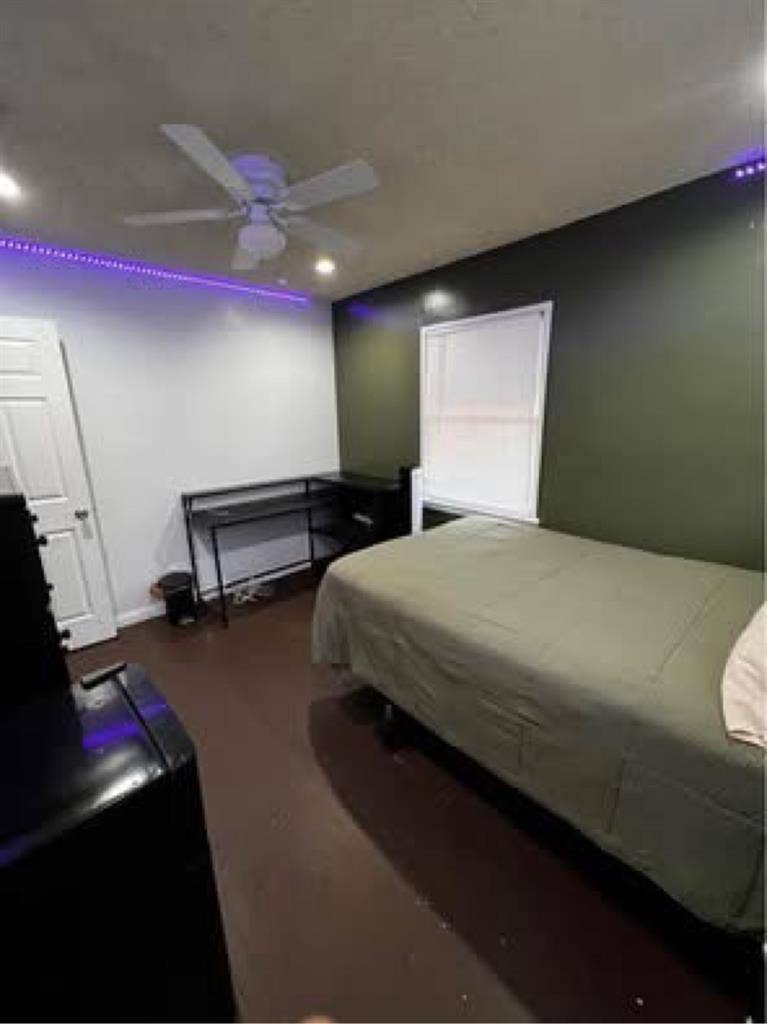 Room for rent in South LA