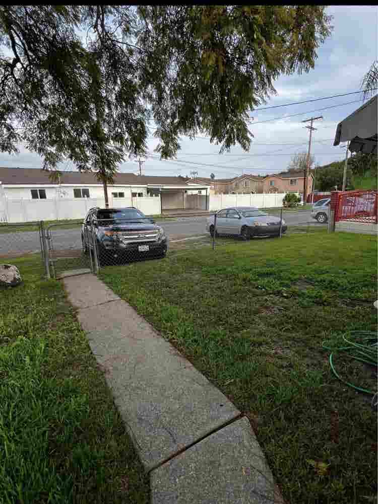 Room for rent in South LA