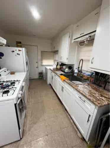 Room for rent in South LA