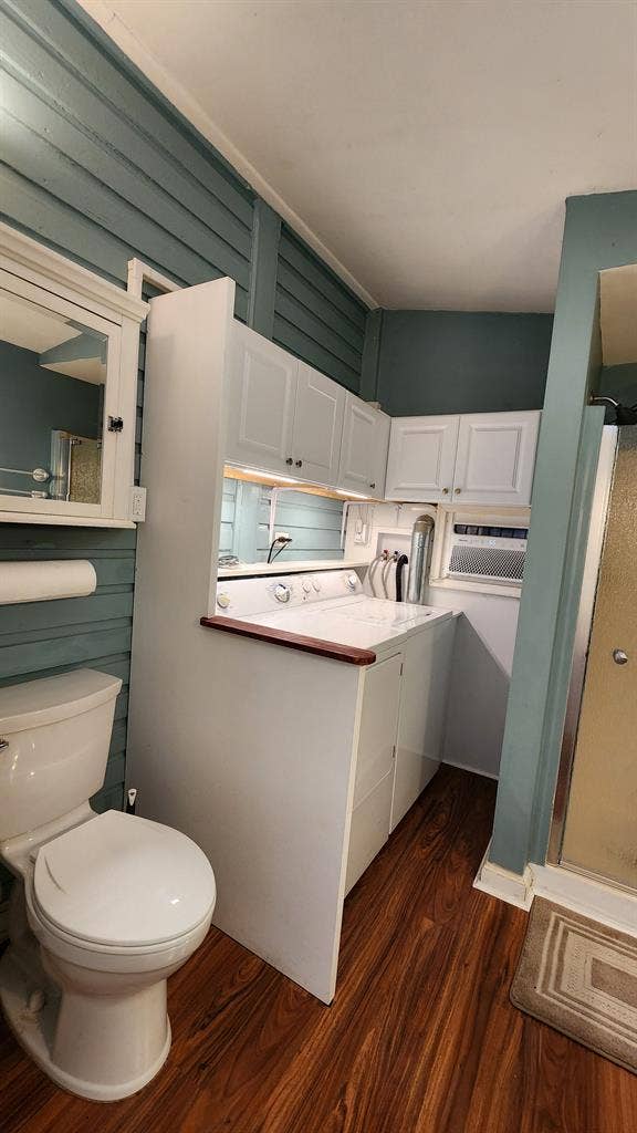 Single Room with Private Bathroom